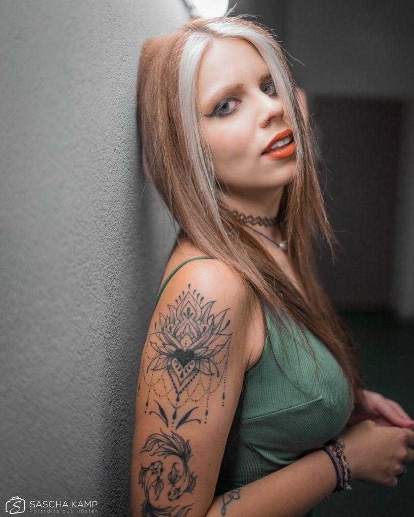 Model Vivien Rinteln Fotoshooting Indoorshooting Fotoclub Minden Portraitshooting Fotomodel NRW