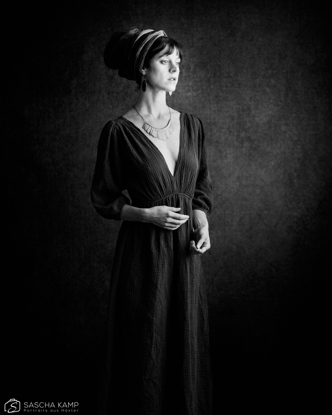 Kim Bad Salzuflen Fotoshooting Studioshooting Portraitshooting Tageslichtstudio Fotomodel