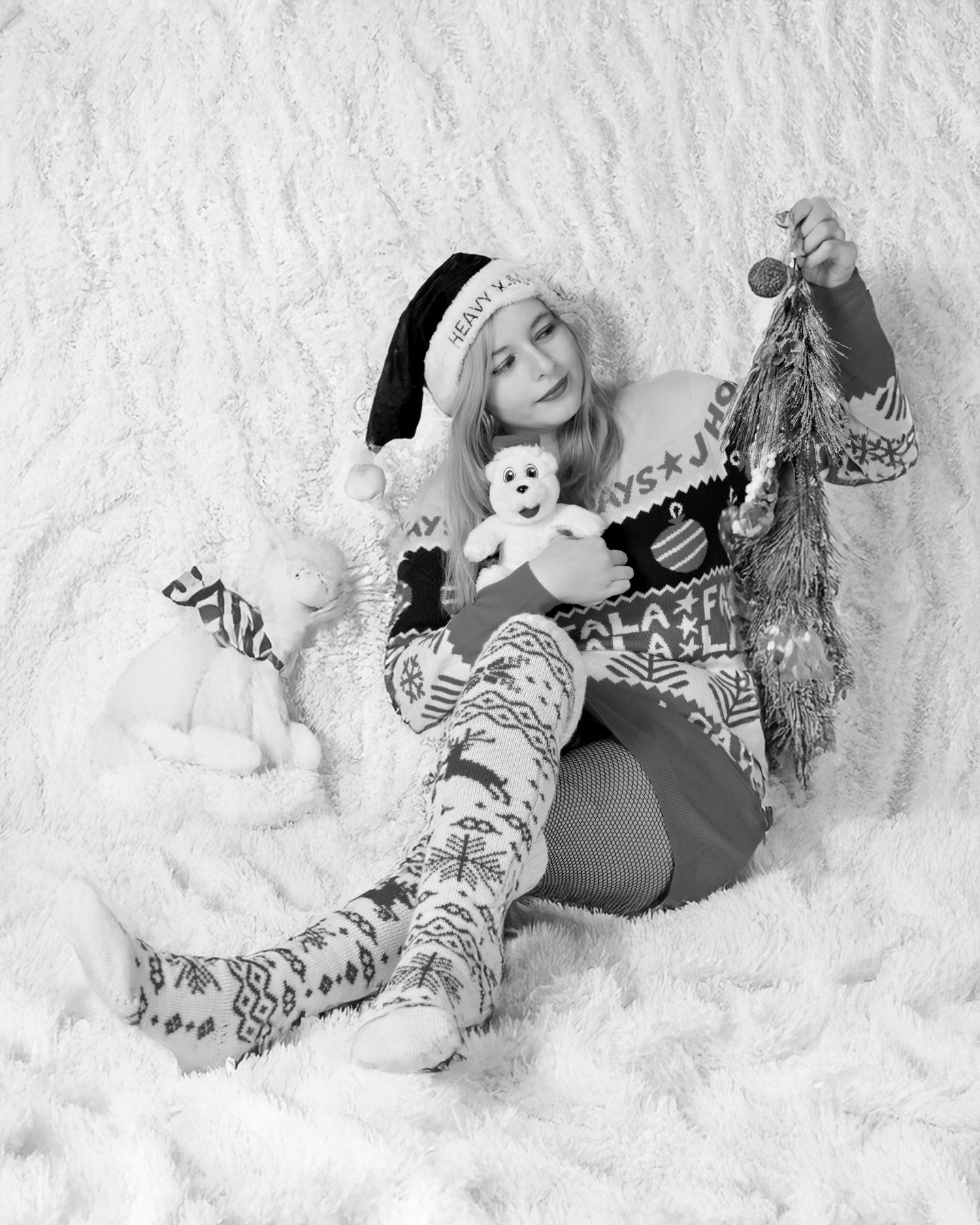 20251113_Mona_Laura_Z7_0188_SW